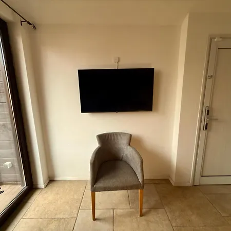 Arthotel Oscar Ii Szozopol