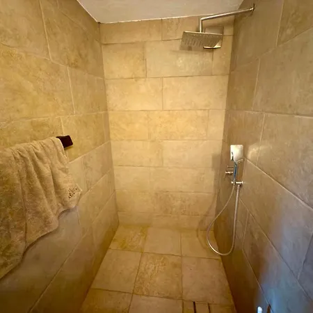 Arthotel Oscar Ii *