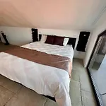 Arthotel Oscar Ii Отель Созополь