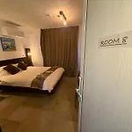 Arthotel Oscar Ii Отель Созополь