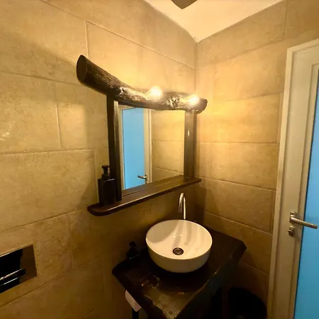 Отель Arthotel Oscar Ii