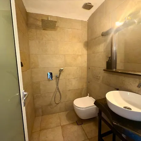 Arthotel Oscar Ii Созополь